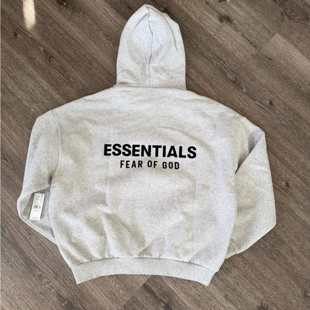 Essentials Light Heather Gray Pullover Hoodie NWT - image 5